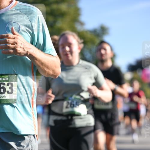 07.09.2025 - BARMER Alsterlauf Dr. Thomas Lammeyer http://msf.ph/oto/8711448 07.09.2025 09:39:19 Laufen 63, 265 meine-sportfotos.de