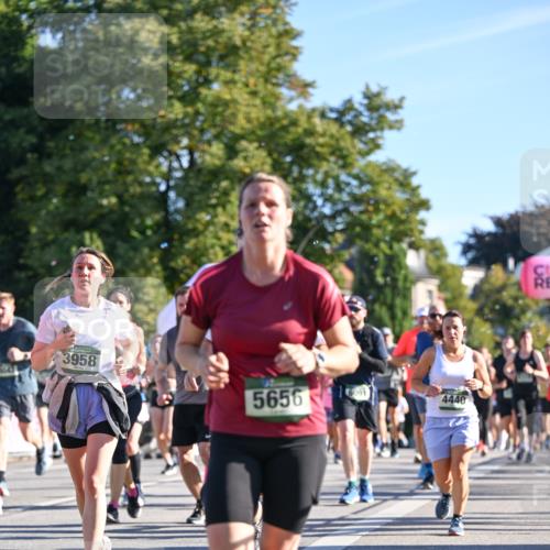 07.09.2025 - BARMER Alsterlauf Dr. Thomas Lammeyer http://msf.ph/oto/8711465 07.09.2025 09:39:23 Laufen 3958, 5656, 6091, 4440 meine-sportfotos.de
