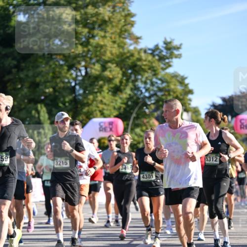 07.09.2025 - BARMER Alsterlauf Dr. Thomas Lammeyer http://msf.ph/oto/8711506 07.09.2025 09:39:29 Laufen 259, 3215, 3498, 4301, 5312 meine-sportfotos.de
