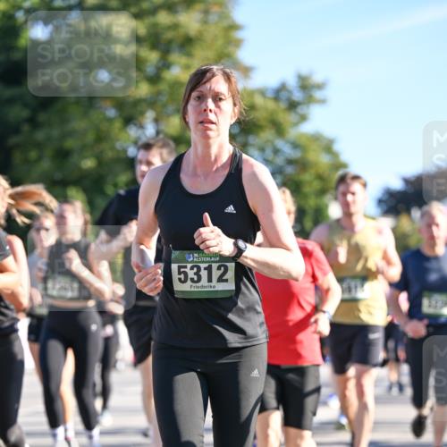 07.09.2025 - BARMER Alsterlauf Dr. Thomas Lammeyer http://msf.ph/oto/8711523 07.09.2025 09:39:32 Laufen 36, 5312 meine-sportfotos.de