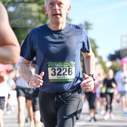 07.09.2025 - BARMER Alsterlauf Dr. Thomas Lammeyer http://msf.ph/oto/8711536 07.09.2025 09:39:34 Laufen 36, 3226, 44 meine-sportfotos.de