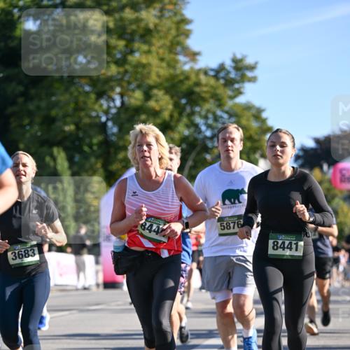 07.09.2025 - BARMER Alsterlauf Dr. Thomas Lammeyer http://msf.ph/oto/8711553 07.09.2025 09:39:37 Laufen 3683, 844, 5876, 8441 meine-sportfotos.de