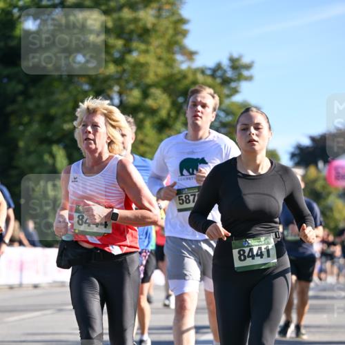 07.09.2025 - BARMER Alsterlauf Dr. Thomas Lammeyer http://msf.ph/oto/8711557 07.09.2025 09:39:38 Laufen 8474, 587, 8441 meine-sportfotos.de