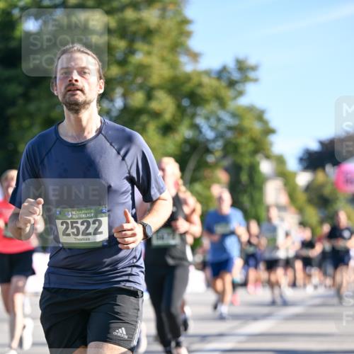 07.09.2025 - BARMER Alsterlauf Dr. Thomas Lammeyer http://msf.ph/oto/8711574 07.09.2025 09:39:41 Laufen 36, 2522 meine-sportfotos.de