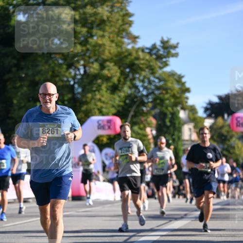 07.09.2025 - BARMER Alsterlauf Dr. Thomas Lammeyer http://msf.ph/oto/8711597 07.09.2025 09:39:44 Laufen 8261, 2280 meine-sportfotos.de
