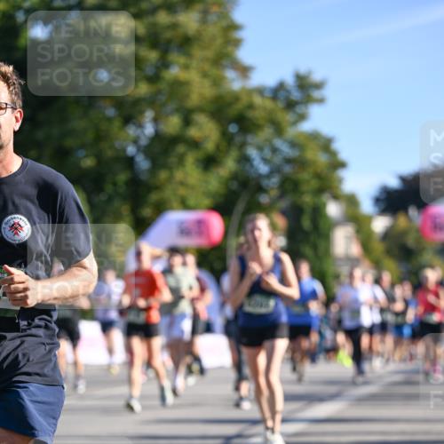 07.09.2025 - BARMER Alsterlauf Dr. Thomas Lammeyer http://msf.ph/oto/8711621 07.09.2025 09:39:48 Laufen 54 meine-sportfotos.de