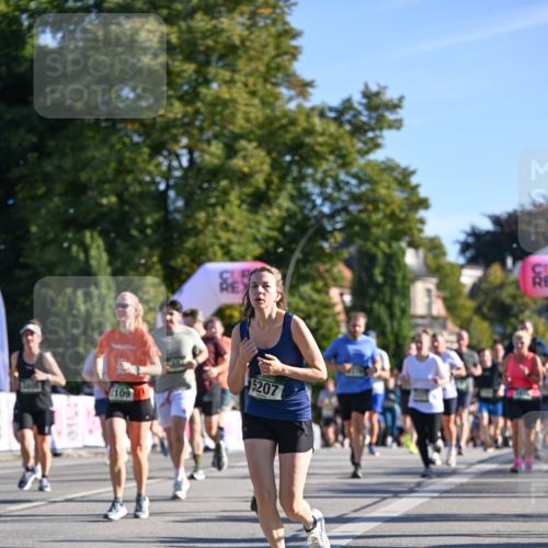 07.09.2025 - BARMER Alsterlauf Dr. Thomas Lammeyer http://msf.ph/oto/8711624 07.09.2025 09:39:49 Laufen 2109, 5207 meine-sportfotos.de