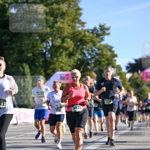 07.09.2025 - BARMER Alsterlauf Dr. Thomas Lammeyer http://msf.ph/oto/8711657 07.09.2025 09:39:54 Laufen 8429, 5938 meine-sportfotos.de