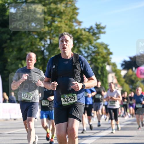 07.09.2025 - BARMER Alsterlauf Dr. Thomas Lammeyer http://msf.ph/oto/8711672 07.09.2025 09:39:57 Laufen 3137, 794, 36, 3229 meine-sportfotos.de