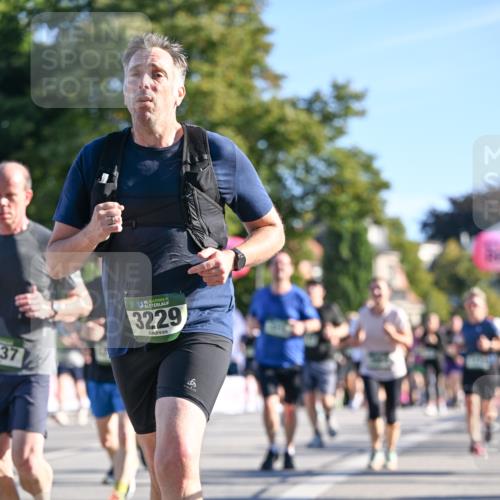07.09.2025 - BARMER Alsterlauf Dr. Thomas Lammeyer http://msf.ph/oto/8711676 07.09.2025 09:39:57 Laufen 37, 36, 3229 meine-sportfotos.de