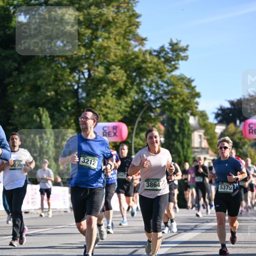 07.09.2025 - BARMER Alsterlauf Dr. Thomas Lammeyer http://msf.ph/oto/8711688 07.09.2025 09:39:59 Laufen 5099, 3212, 3864, 5379 meine-sportfotos.de