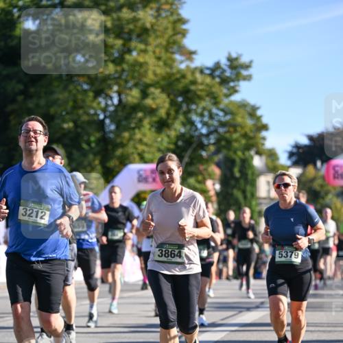 07.09.2025 - BARMER Alsterlauf Dr. Thomas Lammeyer http://msf.ph/oto/8711691 07.09.2025 09:40:00 Laufen 3212, 3864, 5379 meine-sportfotos.de