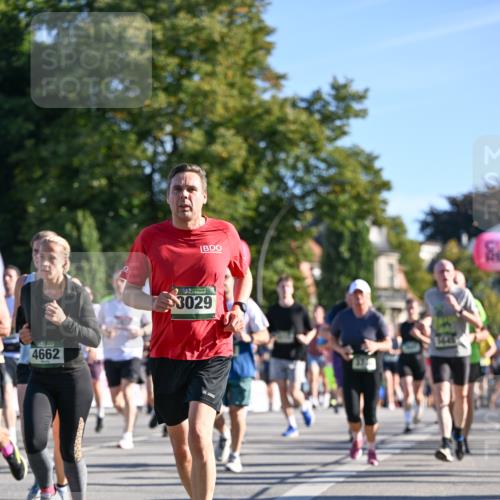 07.09.2025 - BARMER Alsterlauf Dr. Thomas Lammeyer http://msf.ph/oto/8711717 07.09.2025 09:40:05 Laufen 3029, 4662 meine-sportfotos.de