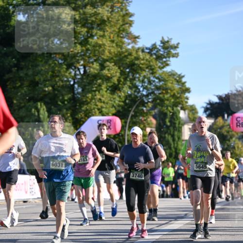 07.09.2025 - BARMER Alsterlauf Dr. Thomas Lammeyer http://msf.ph/oto/8711725 07.09.2025 09:40:06 Laufen 6031, 2163, 3740, 5645 meine-sportfotos.de