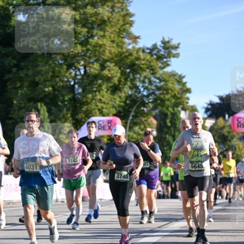 07.09.2025 - BARMER Alsterlauf Dr. Thomas Lammeyer http://msf.ph/oto/8711728 07.09.2025 09:40:07 Laufen 6031, 2163, 3740, 83, 5645 meine-sportfotos.de