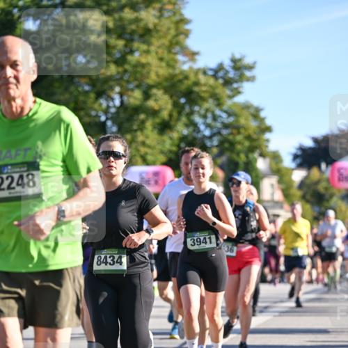 07.09.2025 - BARMER Alsterlauf Dr. Thomas Lammeyer http://msf.ph/oto/8711750 07.09.2025 09:40:10 Laufen 2248, 8434, 3941 meine-sportfotos.de