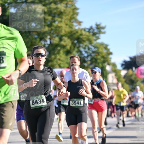 07.09.2025 - BARMER Alsterlauf Dr. Thomas Lammeyer http://msf.ph/oto/8711752 07.09.2025 09:40:11 Laufen 8, 58, 8434, 3941 meine-sportfotos.de