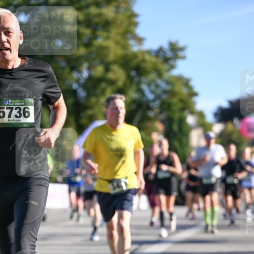 07.09.2025 - BARMER Alsterlauf Dr. Thomas Lammeyer http://msf.ph/oto/8711779 07.09.2025 09:40:15 Laufen 1636, 5736, 54 meine-sportfotos.de