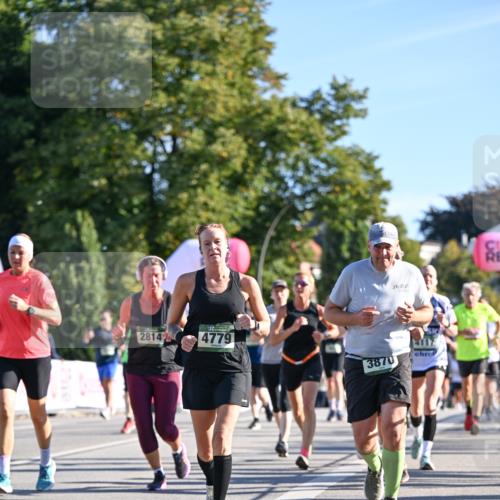 07.09.2025 - BARMER Alsterlauf Dr. Thomas Lammeyer http://msf.ph/oto/8711795 07.09.2025 09:40:18 Laufen 2814, 4779, 3870, 117 meine-sportfotos.de