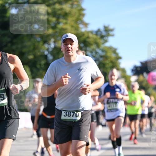 07.09.2025 - BARMER Alsterlauf Dr. Thomas Lammeyer http://msf.ph/oto/8711808 07.09.2025 09:40:20 Laufen 4476636, 9, 3870 meine-sportfotos.de