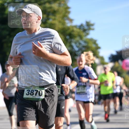 07.09.2025 - BARMER Alsterlauf Dr. Thomas Lammeyer http://msf.ph/oto/8711811 07.09.2025 09:40:20 Laufen 36, 3870 meine-sportfotos.de