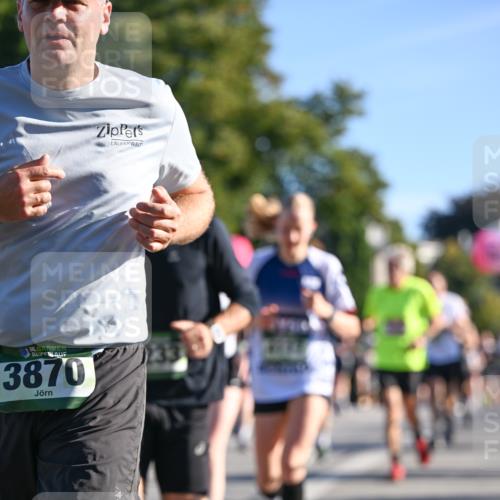 07.09.2025 - BARMER Alsterlauf Dr. Thomas Lammeyer http://msf.ph/oto/8711814 07.09.2025 09:40:21 Laufen 36, 3870 meine-sportfotos.de