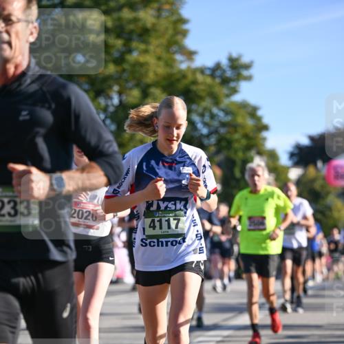 07.09.2025 - BARMER Alsterlauf Dr. Thomas Lammeyer http://msf.ph/oto/8711819 07.09.2025 09:40:21 Laufen 233, 2026, 36, 4117 meine-sportfotos.de