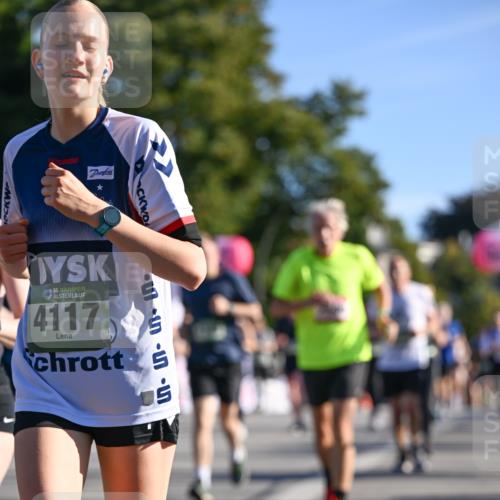 07.09.2025 - BARMER Alsterlauf Dr. Thomas Lammeyer http://msf.ph/oto/8711825 07.09.2025 09:40:22 Laufen 36, 4117, 444 meine-sportfotos.de