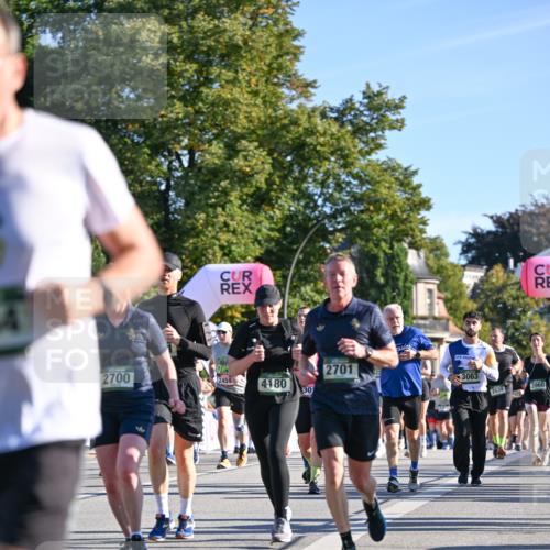 07.09.2025 - BARMER Alsterlauf Dr. Thomas Lammeyer http://msf.ph/oto/8711850 07.09.2025 09:40:27 Laufen 2700, 2459, 4180, 1120, 30, 2701, 3063, 2039, 3900, 54, 202 meine-sportfotos.de