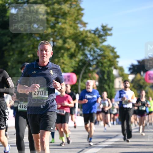 07.09.2025 - BARMER Alsterlauf Dr. Thomas Lammeyer http://msf.ph/oto/8711862 07.09.2025 09:40:29 Laufen 418, 2701 meine-sportfotos.de