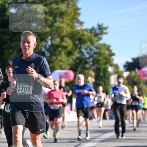 07.09.2025 - BARMER Alsterlauf Dr. Thomas Lammeyer http://msf.ph/oto/8711864 07.09.2025 09:40:29 Laufen 41, 136, 2701 meine-sportfotos.de
