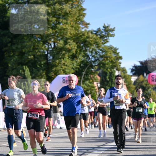 07.09.2025 - BARMER Alsterlauf Dr. Thomas Lammeyer http://msf.ph/oto/8711870 07.09.2025 09:40:30 Laufen 2675, 3019, 306, 3960 meine-sportfotos.de