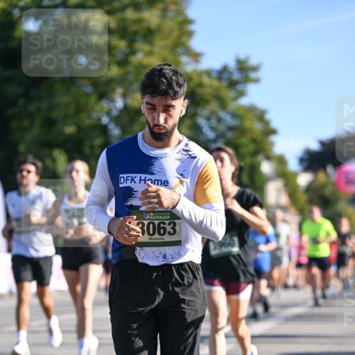 07.09.2025 - BARMER Alsterlauf Dr. Thomas Lammeyer http://msf.ph/oto/8711892 07.09.2025 09:40:33 Laufen 36, 3063, 3960 meine-sportfotos.de