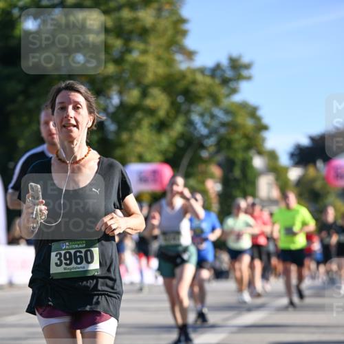 07.09.2025 - BARMER Alsterlauf Dr. Thomas Lammeyer http://msf.ph/oto/8711902 07.09.2025 09:40:35 Laufen 36, 3960 meine-sportfotos.de