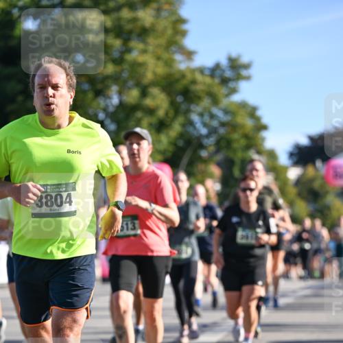 07.09.2025 - BARMER Alsterlauf Dr. Thomas Lammeyer http://msf.ph/oto/8711939 07.09.2025 09:40:40 Laufen 36, 3804, 613 meine-sportfotos.de