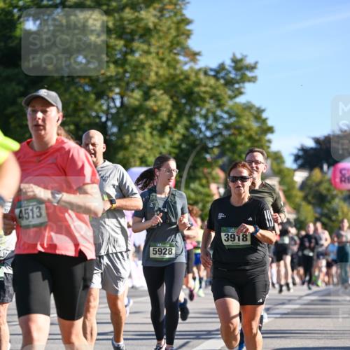 07.09.2025 - BARMER Alsterlauf Dr. Thomas Lammeyer http://msf.ph/oto/8711943 07.09.2025 09:40:41 Laufen 10, 4513, 5928, 3918 meine-sportfotos.de