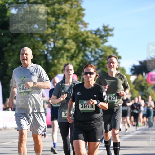 07.09.2025 - BARMER Alsterlauf Dr. Thomas Lammeyer http://msf.ph/oto/8711948 07.09.2025 09:40:42 Laufen 562, 59, 8, 3918, 5927 meine-sportfotos.de