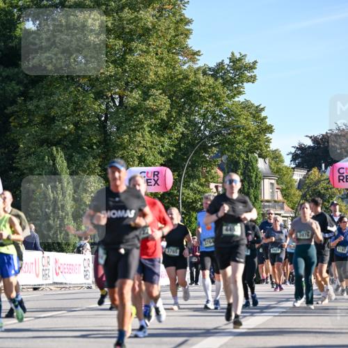 07.09.2025 - BARMER Alsterlauf Dr. Thomas Lammeyer http://msf.ph/oto/8711969 07.09.2025 09:40:46 Laufen 4, 5621, 3765, 3976, 5197 meine-sportfotos.de