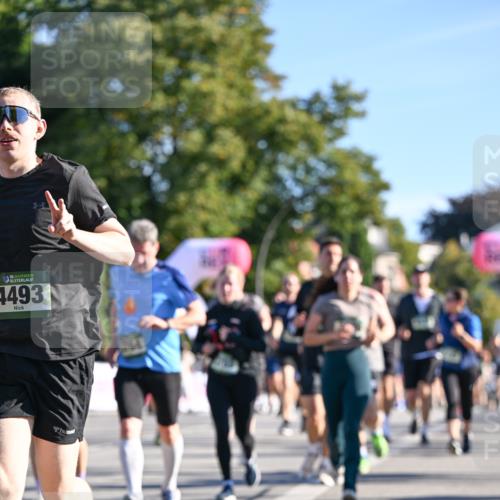 07.09.2025 - BARMER Alsterlauf Dr. Thomas Lammeyer http://msf.ph/oto/8711989 07.09.2025 09:40:49 Laufen 36, 4493 meine-sportfotos.de