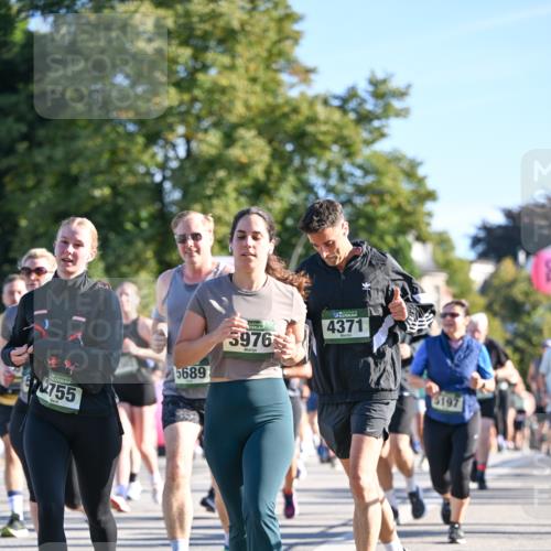 07.09.2025 - BARMER Alsterlauf Dr. Thomas Lammeyer http://msf.ph/oto/8711996 07.09.2025 09:40:51 Laufen 2755, 5689, 4371, 3976 meine-sportfotos.de