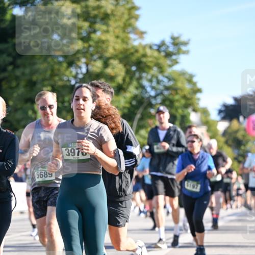 07.09.2025 - BARMER Alsterlauf Dr. Thomas Lammeyer http://msf.ph/oto/8712000 07.09.2025 09:40:52 Laufen 5689, 3976, 5197 meine-sportfotos.de