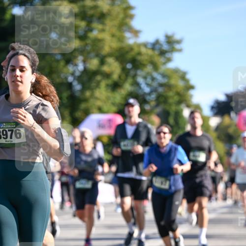 07.09.2025 - BARMER Alsterlauf Dr. Thomas Lammeyer http://msf.ph/oto/8712005 07.09.2025 09:40:52 Laufen 36, 3976 meine-sportfotos.de