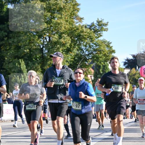 07.09.2025 - BARMER Alsterlauf Dr. Thomas Lammeyer http://msf.ph/oto/8712008 07.09.2025 09:40:53 Laufen 6296, 5621, 4035, 5197, 824, 861, 4333 meine-sportfotos.de