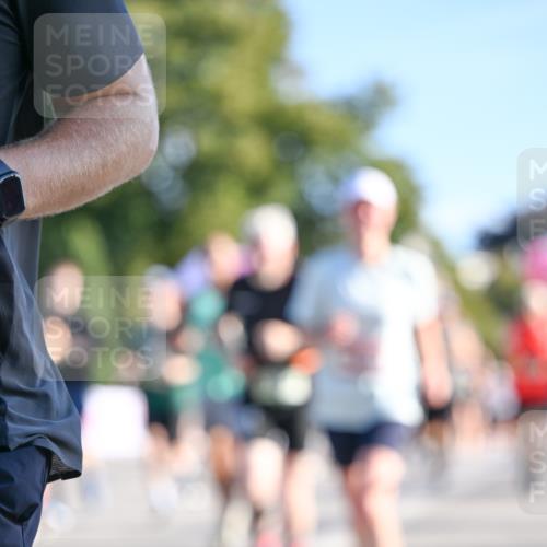 07.09.2025 - BARMER Alsterlauf Dr. Thomas Lammeyer http://msf.ph/oto/8712028 07.09.2025 09:40:56 Laufen  meine-sportfotos.de