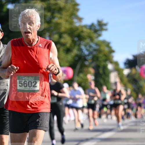 07.09.2025 - BARMER Alsterlauf Dr. Thomas Lammeyer http://msf.ph/oto/8712059 07.09.2025 09:41:02 Laufen 36, 5602 meine-sportfotos.de
