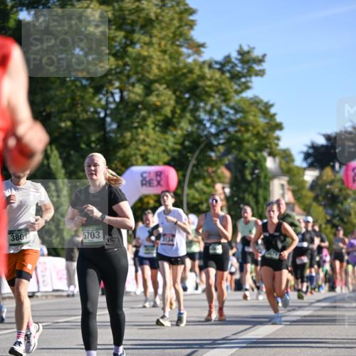 07.09.2025 - BARMER Alsterlauf Dr. Thomas Lammeyer http://msf.ph/oto/8712061 07.09.2025 09:41:02 Laufen 3801, 5703, 3134 meine-sportfotos.de