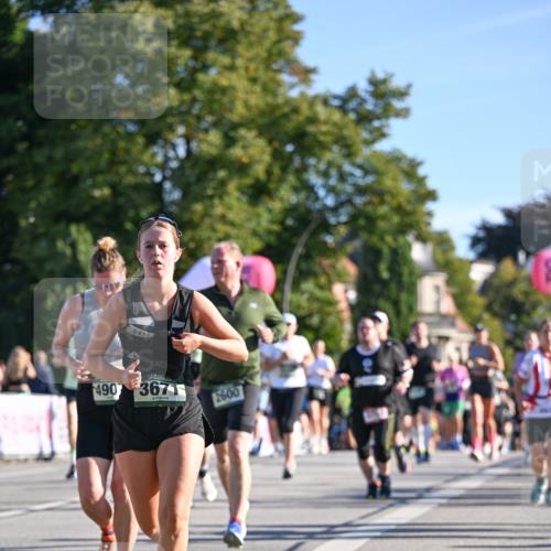 07.09.2025 - BARMER Alsterlauf Dr. Thomas Lammeyer http://msf.ph/oto/8712084 07.09.2025 09:41:06 Laufen 490, 3671, 2600 meine-sportfotos.de