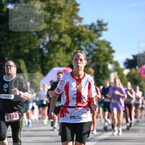 07.09.2025 - BARMER Alsterlauf Dr. Thomas Lammeyer http://msf.ph/oto/8712107 07.09.2025 09:41:10 Laufen 07, 2782 meine-sportfotos.de
