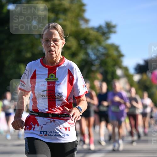 07.09.2025 - BARMER Alsterlauf Dr. Thomas Lammeyer http://msf.ph/oto/8712113 07.09.2025 09:41:11 Laufen  meine-sportfotos.de