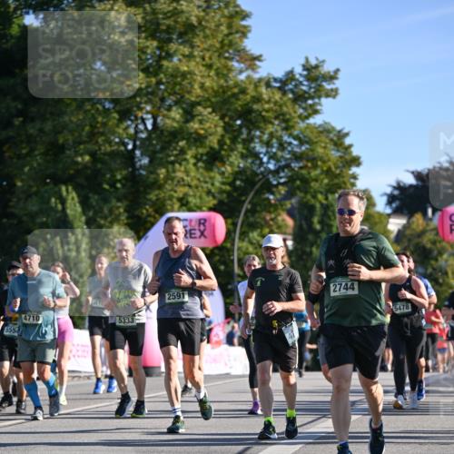 07.09.2025 - BARMER Alsterlauf Dr. Thomas Lammeyer http://msf.ph/oto/8712188 07.09.2025 09:41:24 Laufen 2591, 2744, 5554, 4710, 5333, 5478 meine-sportfotos.de